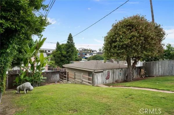 Newport Beach, CA 92663,421 Tustin AVE