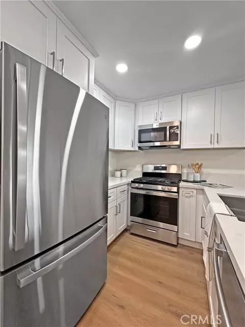 Santa Ana, CA 92701,450 E 4th ST 110