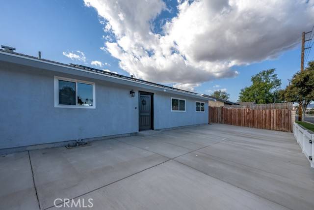 Simi Valley, CA 93065,1069 Erringer RD