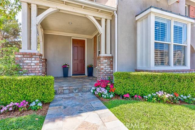 Irvine, CA 92618,17 Highfield GLN