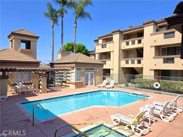 21415 S Vermont AVE 12, Torrance, CA 90502