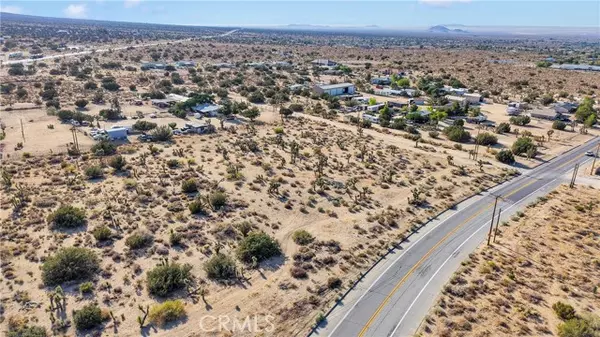 Pinon Hills, CA 92372,875 Locust RD