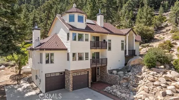 38512 North Shore DR, Fawnskin, CA 92333