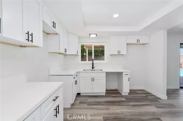 Rialto, CA 92376,910 E Home ST