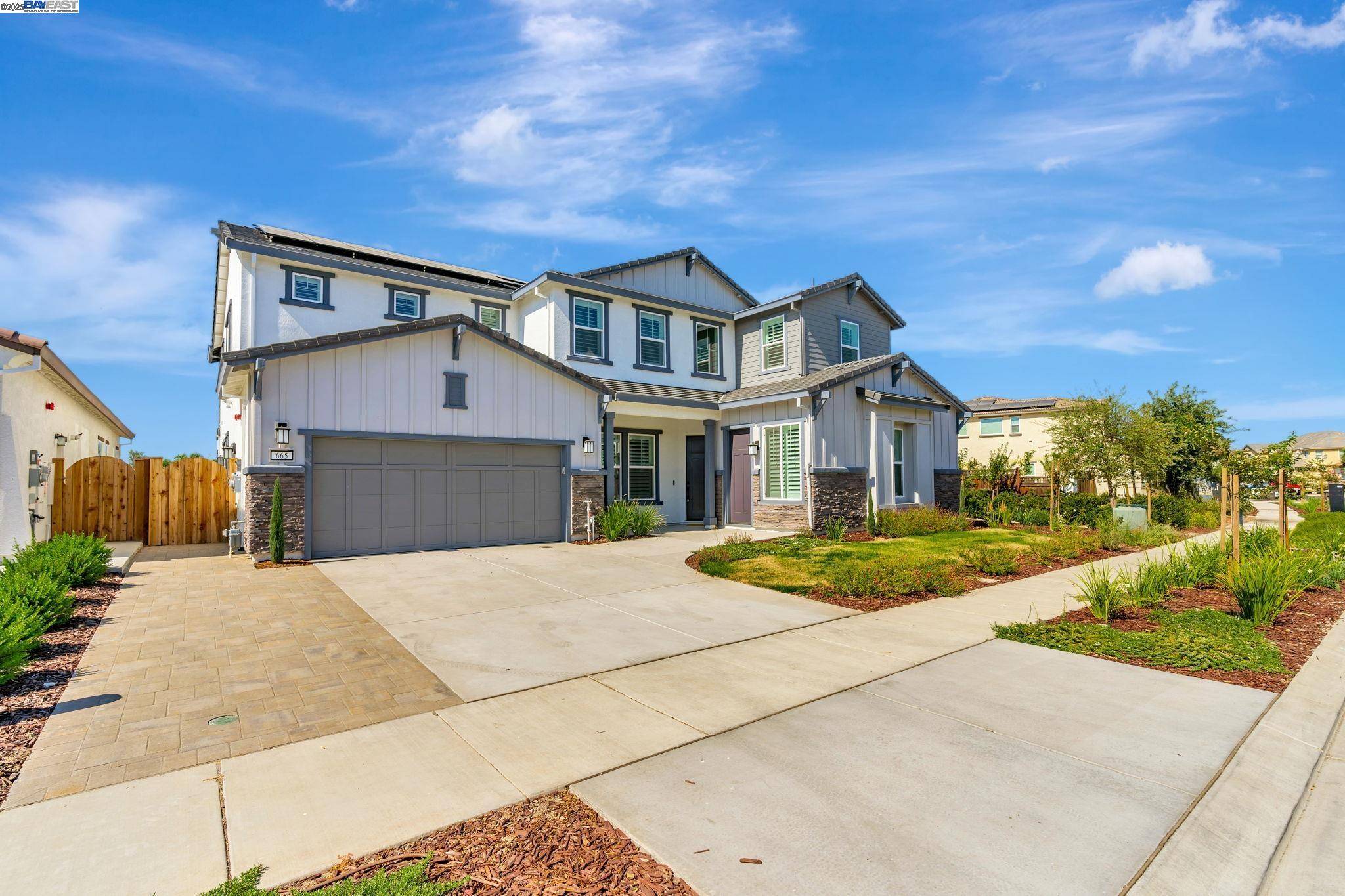 Lathrop, CA 95330,665 River Bend Dr