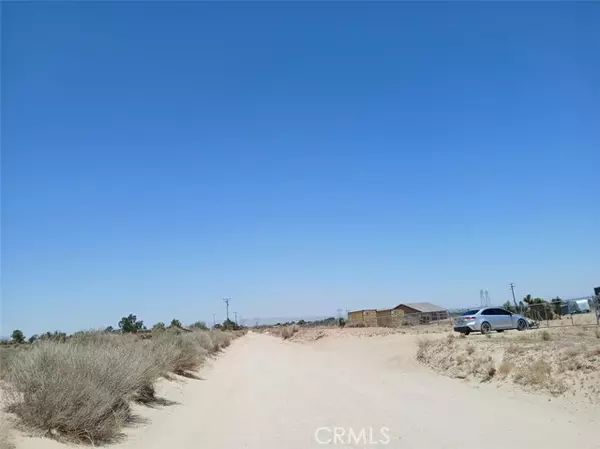Phelan, CA 92371,0 Eaby RD