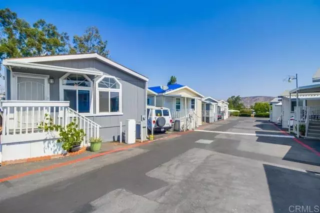 Santee, CA 92071,7908 Rancho Fanita SPC 4 DR