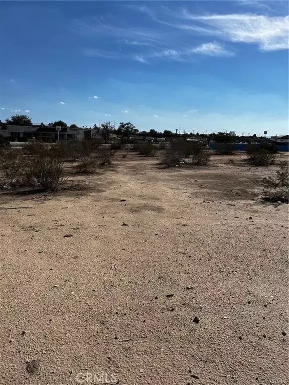 Victorville, CA 92394,123 Village DR