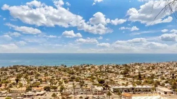 San Clemente, CA 92672,301 E Avenida Cordoba