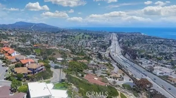 San Clemente, CA 92672,301 E Avenida Cordoba
