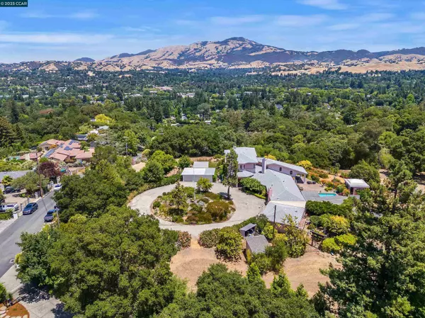 7 Sky Ter, Danville, CA 94526