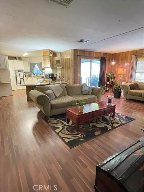 Castaic, CA 91384,31348 Lakehills RD 2
