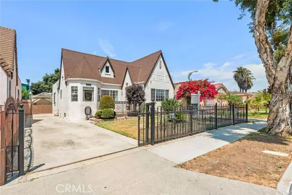 South Gate, CA 90280,8177 Evergreen AVE