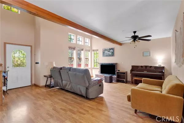 Wrightwood, CA 92397,5435 Heath Creek DR