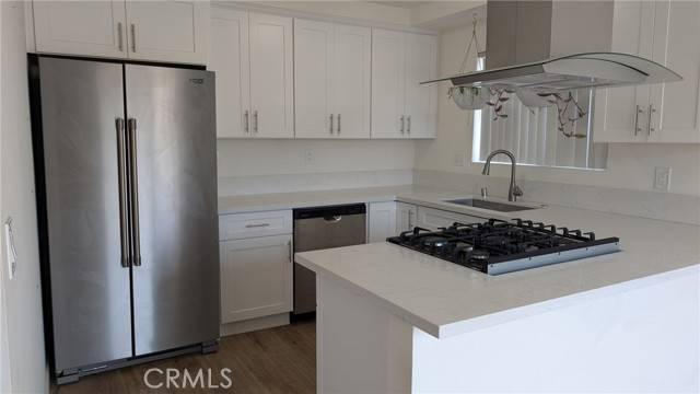 Yorba Linda, CA 92886,18242 Mandarin LN B