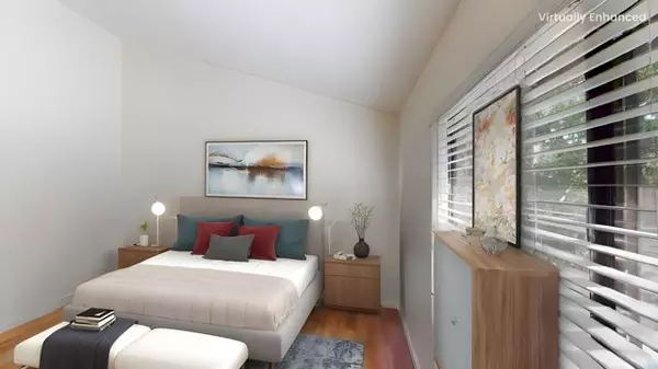 La Jolla, CA 92037,8340 Via Sonoma F