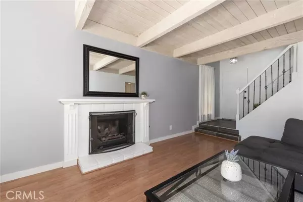 Thousand Oaks, CA 91360,1546 Holly CT