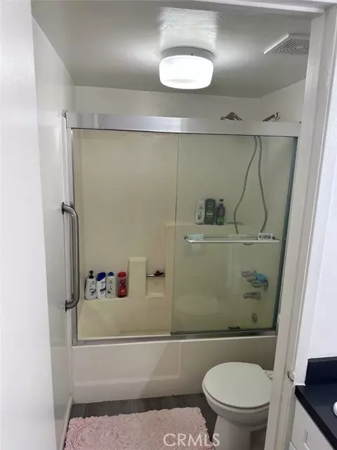 North Hills, CA 91343,Address is not disclosed