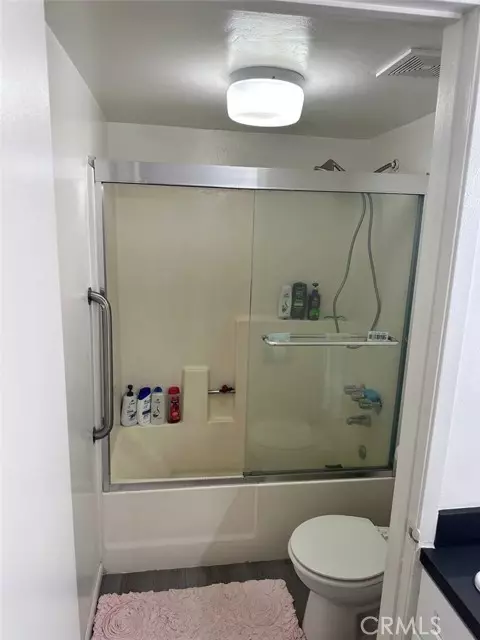 North Hills, CA 91343,Address is not disclosed