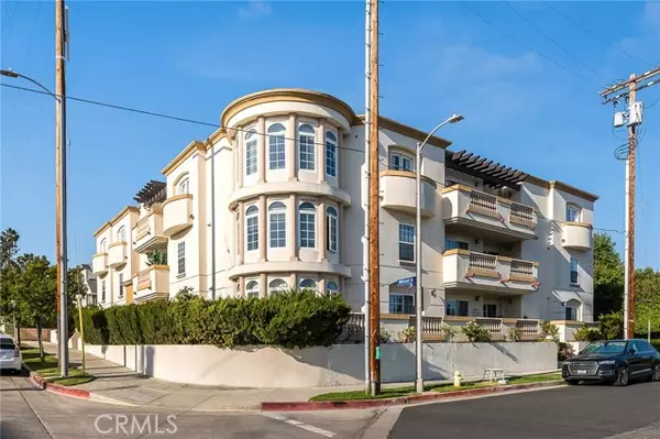 Valley Village, CA 91607,4832 Whitsett AVE 305