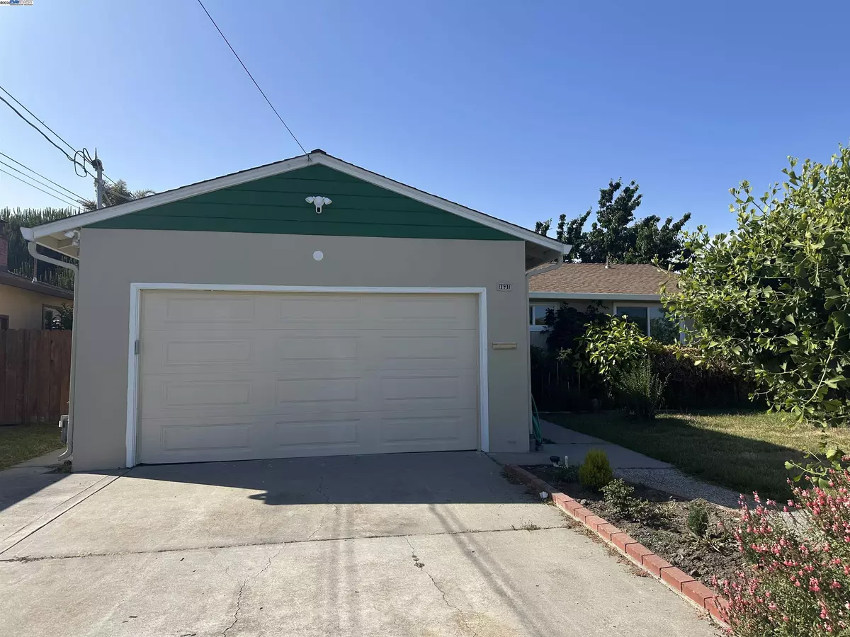 San Lorenzo, CA 94580,1631 Via Ventana