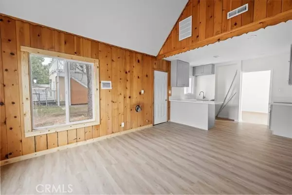 Big Bear City, CA 92314,345 W Fairway BLD