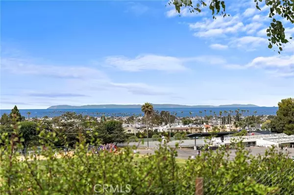 Corona Del Mar, CA 92625,3007 Harbor VW