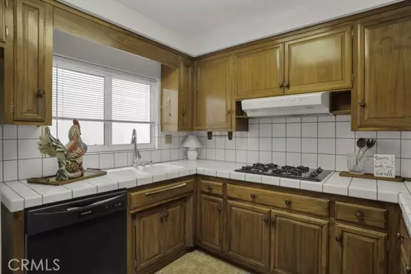 Newhall, CA 91321,26822 Avenue Of The Oaks