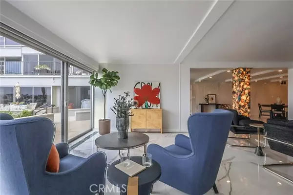 Corona Del Mar, CA 92625,2525 Ocean BLD C-1