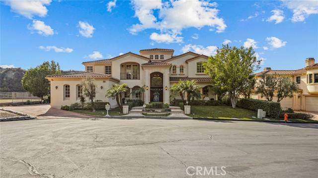 Silverado, CA 92676,18041 Merlin RD