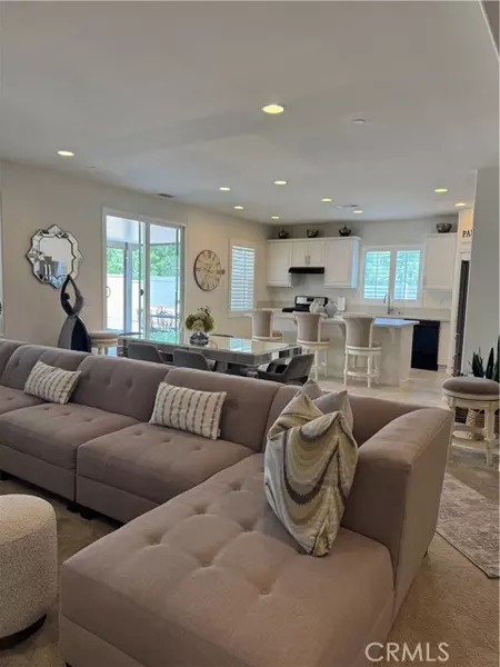 361 Pomegranate ST, San Jacinto, CA 92582