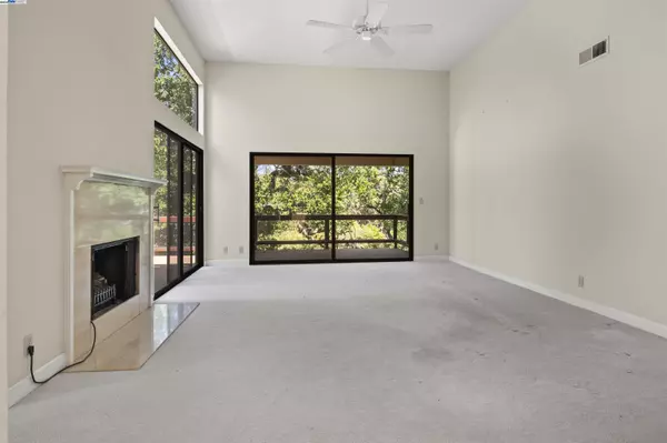 Walnut Creek, CA 94595,3838 Terra Granada Dr 1B