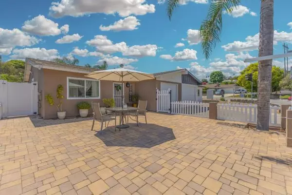 Oceanside, CA 92056,3560 THUNDER DR