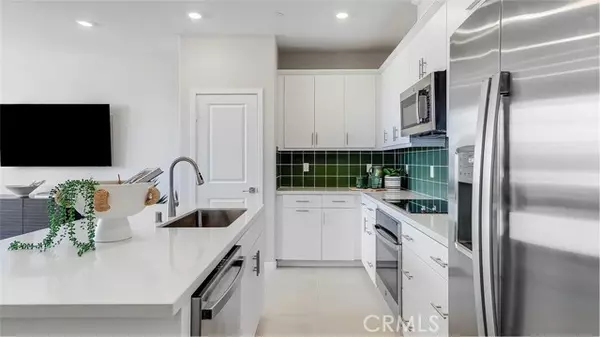 Ontario, CA 91761,2577 Cloudview Privado