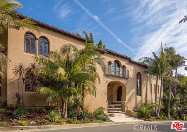 746 Norway LN, Los Angeles, CA 90049