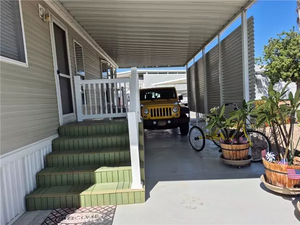 Hemet, CA 92545,1295 S Cawston AVE 143