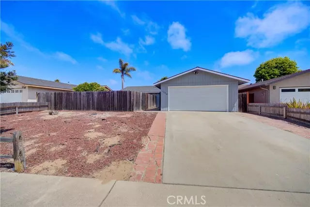 1370 Scott Lee DR, Oceano, CA 93445