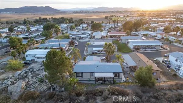 Hemet, CA 92543,1536 S State ST 233