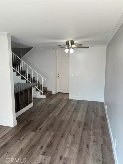 Sylmar, CA 91342,13750 Hubbard ST 28