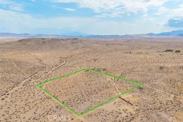 Joshua Tree, CA 92252,60150 Sharp Terrace DR