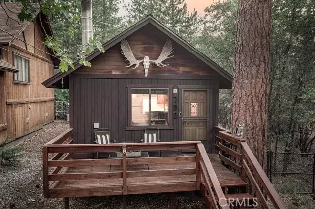 Sugarloaf, CA 92386,790 Pine LN