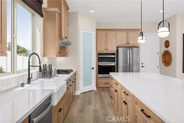 Redlands, CA 92374,1442 Moore ST