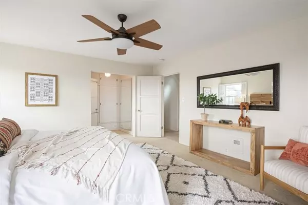 Los Angeles, CA 90068,6476 San Marco CIR