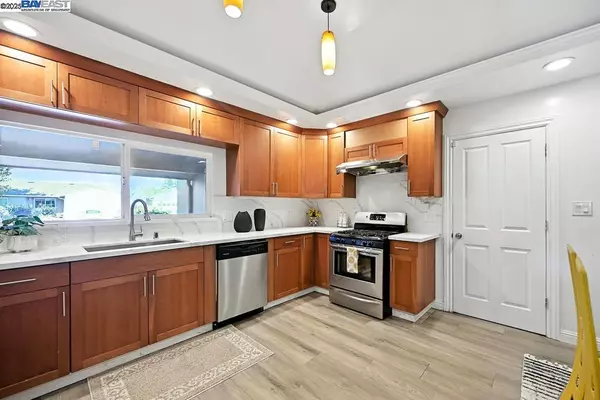 San Leandro, CA 94578,3419 Del Valle Cir
