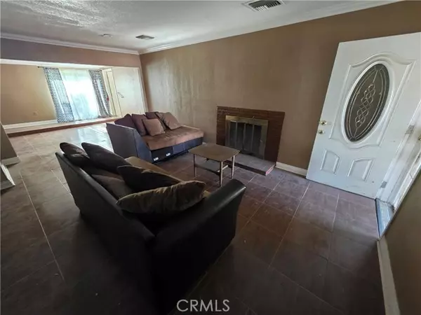 Lancaster, CA 93534,44108 Gadsden AVE