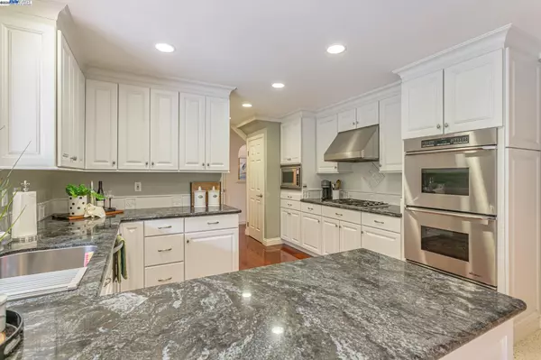 Danville, CA 94526,736 Tunbridge Rd