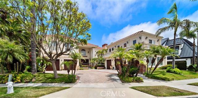 12 Rocky Point RD, Corona Del Mar, CA 92625