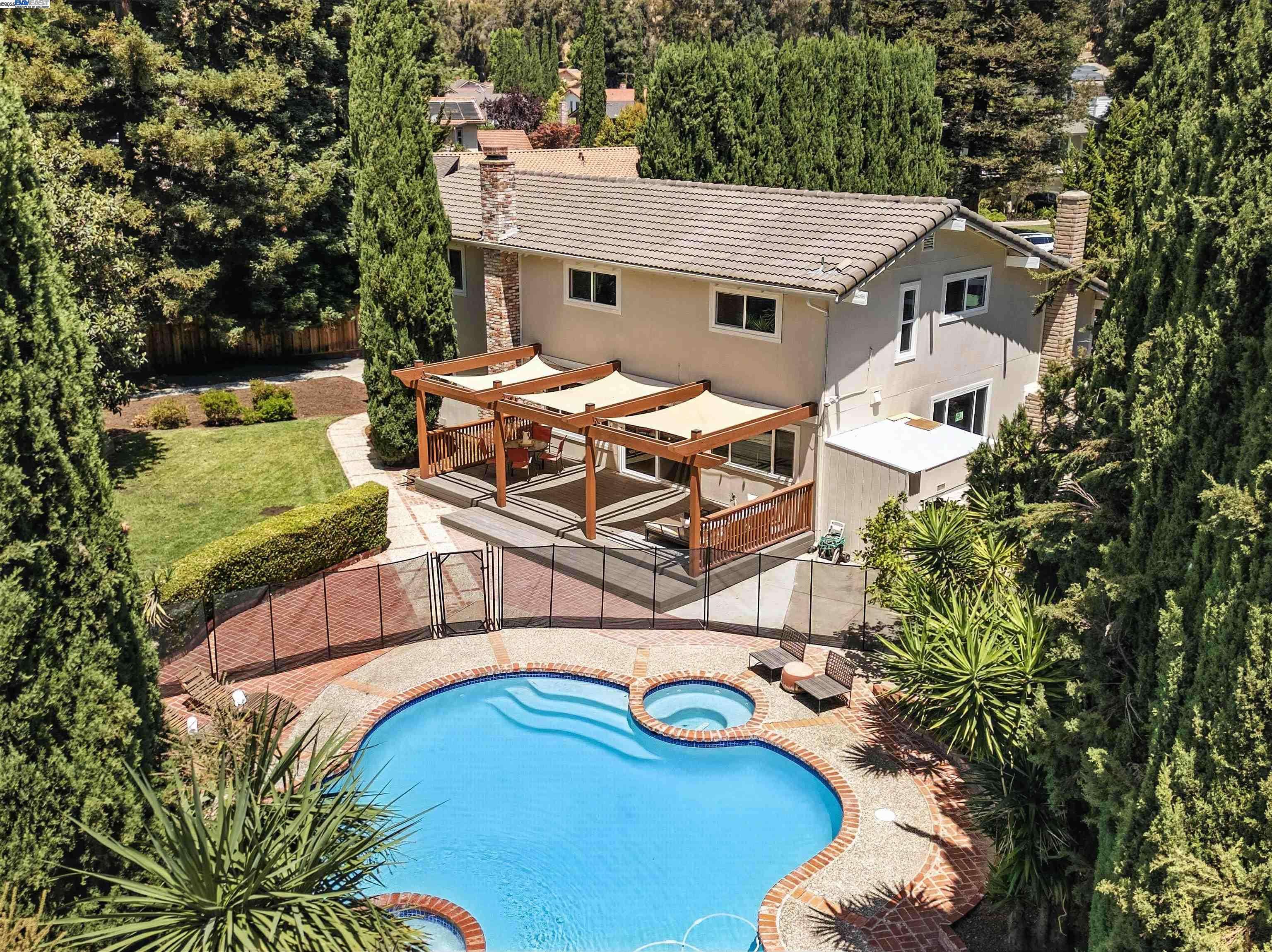 213 Hidalgo Ct, Fremont, CA 94539