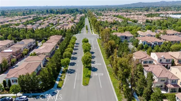 Irvine, CA 92620,55 Decker