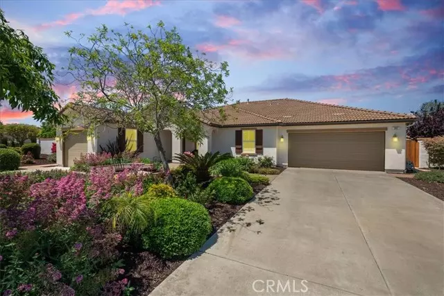 287 Tom McGuinness Jr CIR, Fallbrook, CA 92028